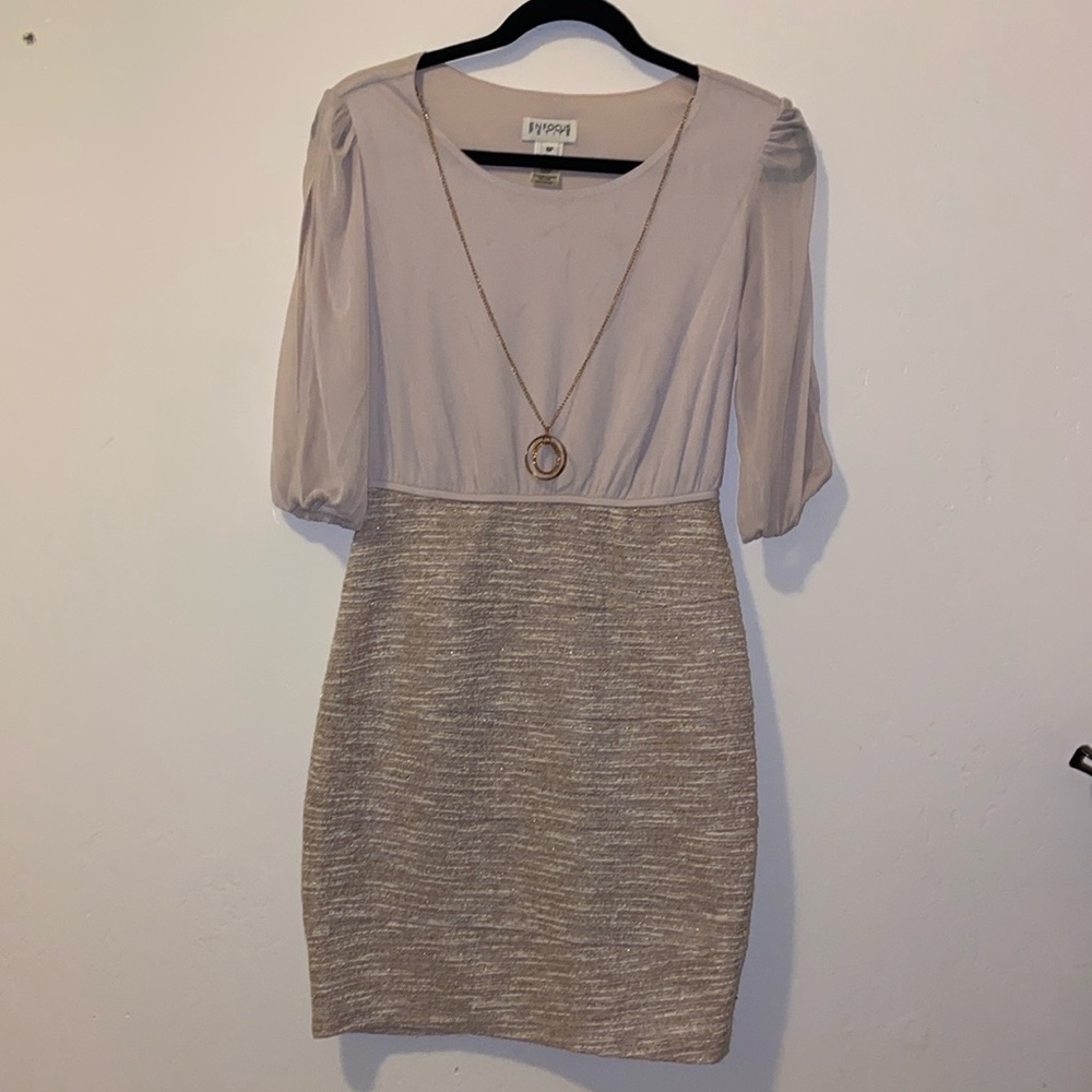Enfocus Studio Dresses Beige Split Sleeve Knee Length Dress Necklace Size 6